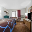 Super 8 by Wyndham Park Rapids - Hotels