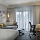 Courtyard by Marriott - Hotels