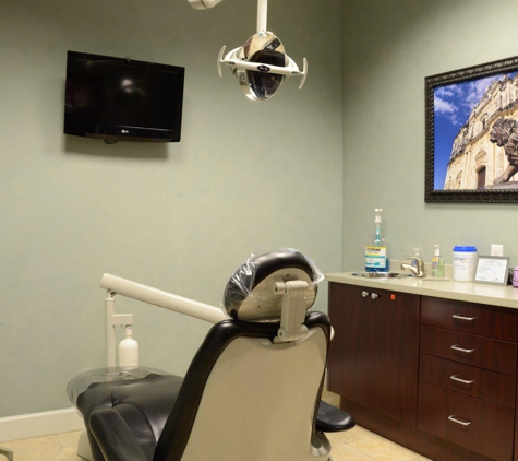 Martinez Dental Solutions - Jacksonville, FL