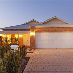 Harcourts Vision - Spearwood, WA