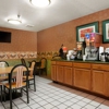 Super 8 by Wyndham Peoria East gallery