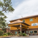 Days Inn by Wyndham Biloxi Beach - Hotels