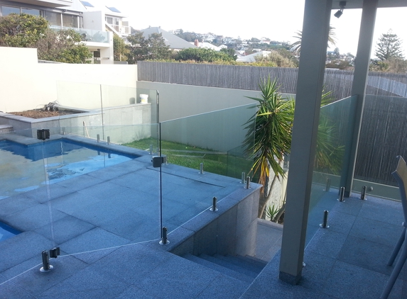 Spot On Glass - Maryland, NSW