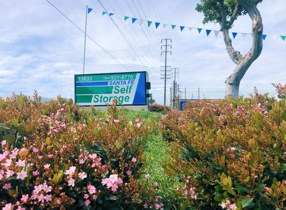 Santa Fe Self Storage - Santa Fe Springs, CA