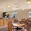 Super 8 by Wyndham Fountain - Hotels