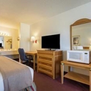 Americas Best Value Inn & Suites Melbourne - Motels