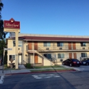 Glen Capri Inn & Suites - Lodging