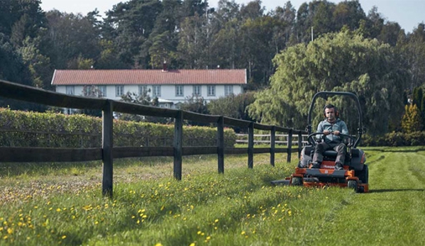 Launceston Mower & Chainsaw Centre - Launceston, TAS