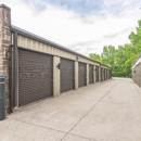 StorageMart - Automobile Storage