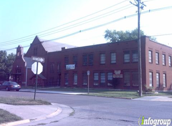 Wee Care Learning Center - Granite City, IL