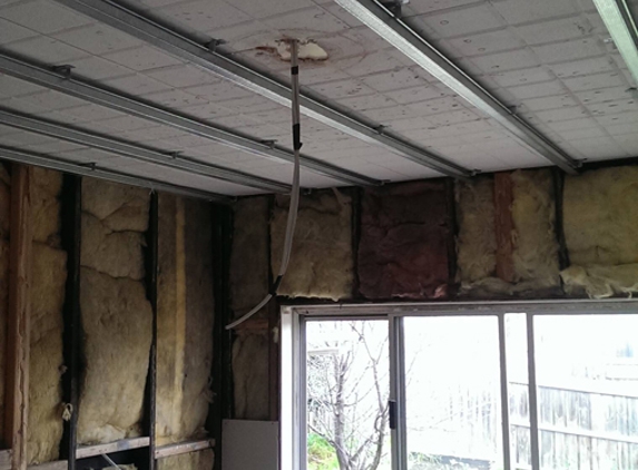 K & K Plaster - Craigieburn, VIC