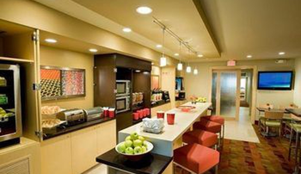 TownePlace Suites by Marriott Dulles Airport - Sterling, VA