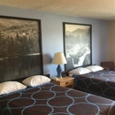 Super 8 by Wyndham Middletown - Motels