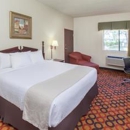 Ramada by Wyndham Bolingbrook - Lodging