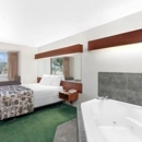 Microtel Inn & Suites by Wyndham Wellton - Hotels