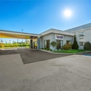 Spark by Hilton Cleveland Beachwood - Hotels