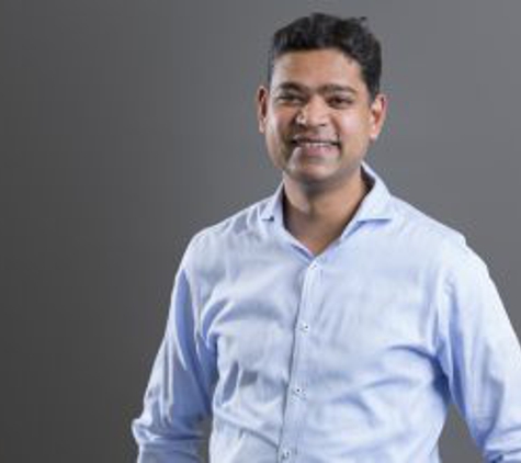 Curtin Dental - Curtin, ACT. Dr Nitin Pandey
