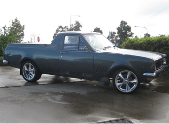 Blair's Tyres - Barrack Heights, NSW
