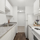 Shadow Hill Apartments & Townhomes