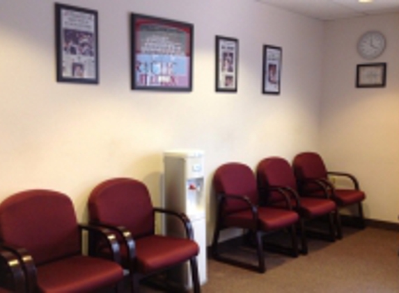 Valley Chiropractic & Rehabilitation - Holyoke, MA