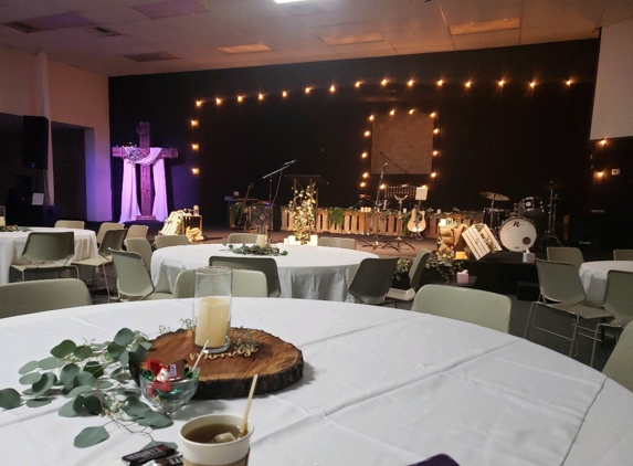 Hacienda Christian Fellowship - La Puente, CA