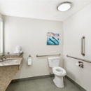 Best Western Plus Airport Inn & Suites - Hotels