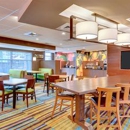 Fairfield Inn & Suites - Hotels