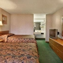 Days Inn by Wyndham Columbia NE Fort Jackson - Hotels