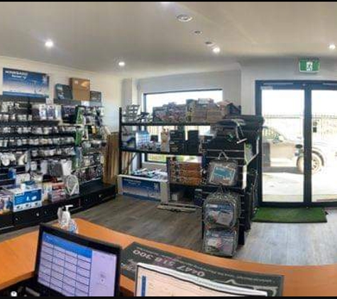 J & S Caravan Services - Traralgon East, VIC