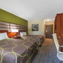Super 8 by Wyndham Copley Akron - Hotels