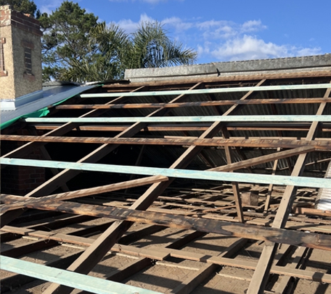 Complete Plumbing & Metal Roofing - Lochiel, NSW