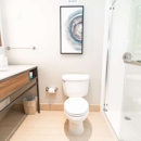 Hilton Garden Inn Fairfax - Hotels