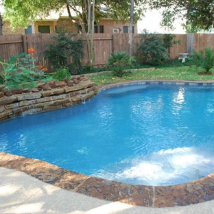 Johnson Custom Pools - Austin, TX