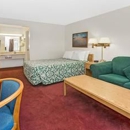 Knights Inn Aurora - Hotels