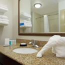 Hampton Inn Winfield - Hotels