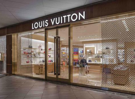 Louis Vuitton - Boston, MA