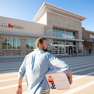 FedEx Office Print & Ship Center - Stratford, CT