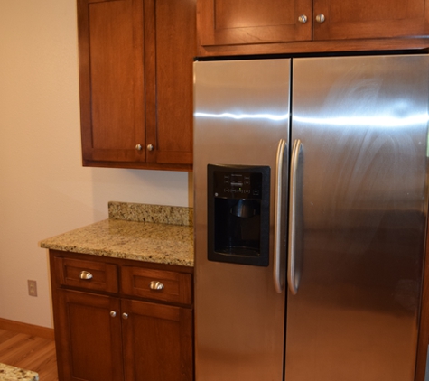 Oak Front Custom Cabinetry - Green Bay, WI