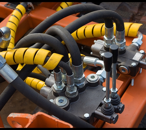 Wellco Pty Ltd - Moonah, TAS. Hydraulic Tubes, Fittings & Levers On Control Panel