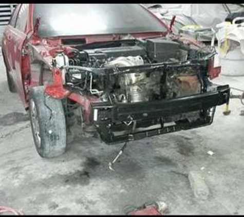 Stonewall Collision & Auto Painting - Timonium, MD