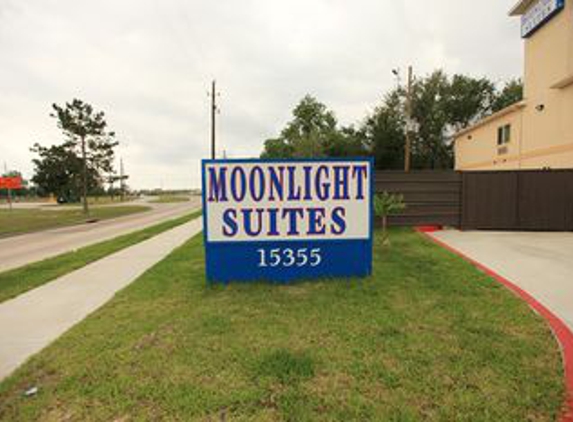 Moonlight Suites - Houston, TX