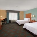 Hampton Inn & Suites Canton - Hotels