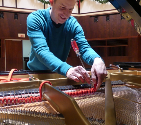 Seth Winter Piano Tuning & Repair