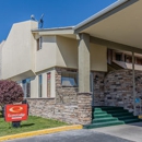 Econo Lodge - Motels