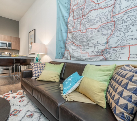 Arena District Apartments - Eugene, OR