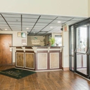 Quality Inn - Motels