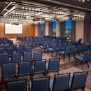 Hampton Inn Boston Seaport District - Hotels