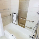 DoubleTree by Hilton Hotel Savannah Historic District - Hotels