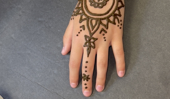 Egyptian Gifts & Henna Tattoos - Kissimmee, FL