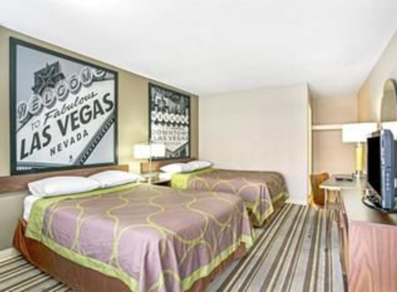 Super 8 by Wyndham Las Vegas Nellis AFB Area - Las Vegas, NV